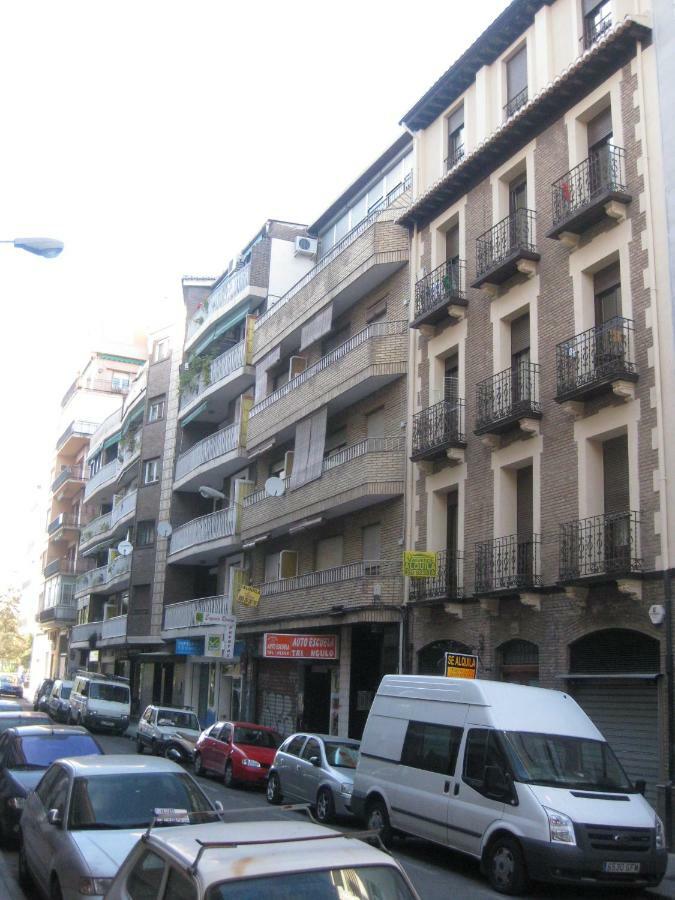 Constitucion Suite Confort D Granada Exterior photo